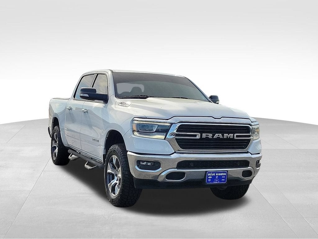 2019 RAM 1500 Big Horn/Lone Star in White — front three-quarter view