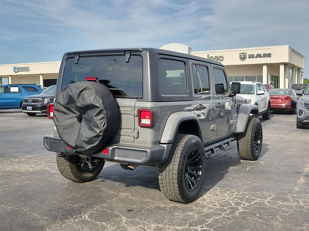 2020 Jeep Wrangler — detail view